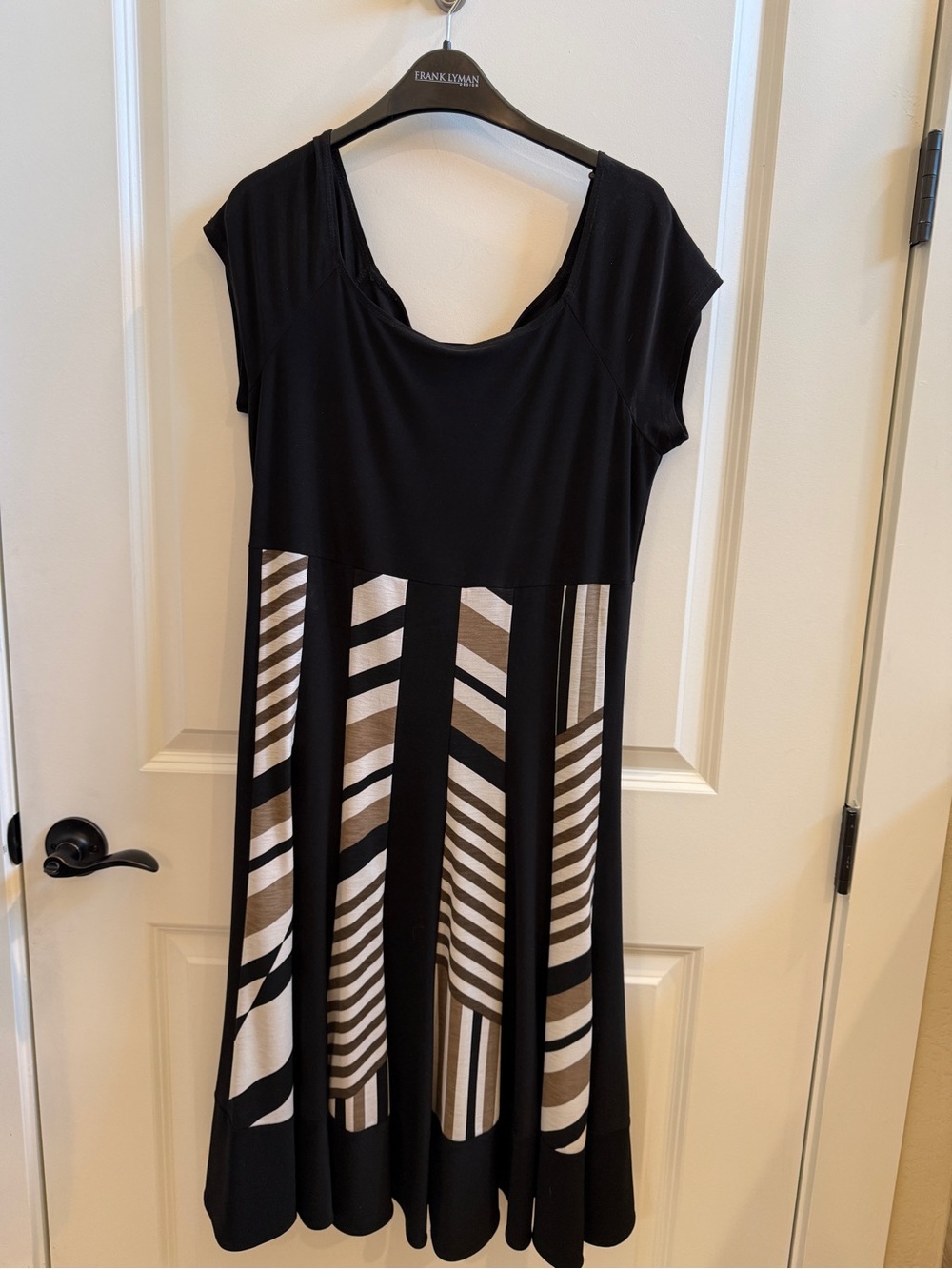 Frank Lyman Design Black Midi Dress with Beige & White Graphic Panels